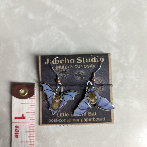 Bat dangle earrings - Picture 2 of 2